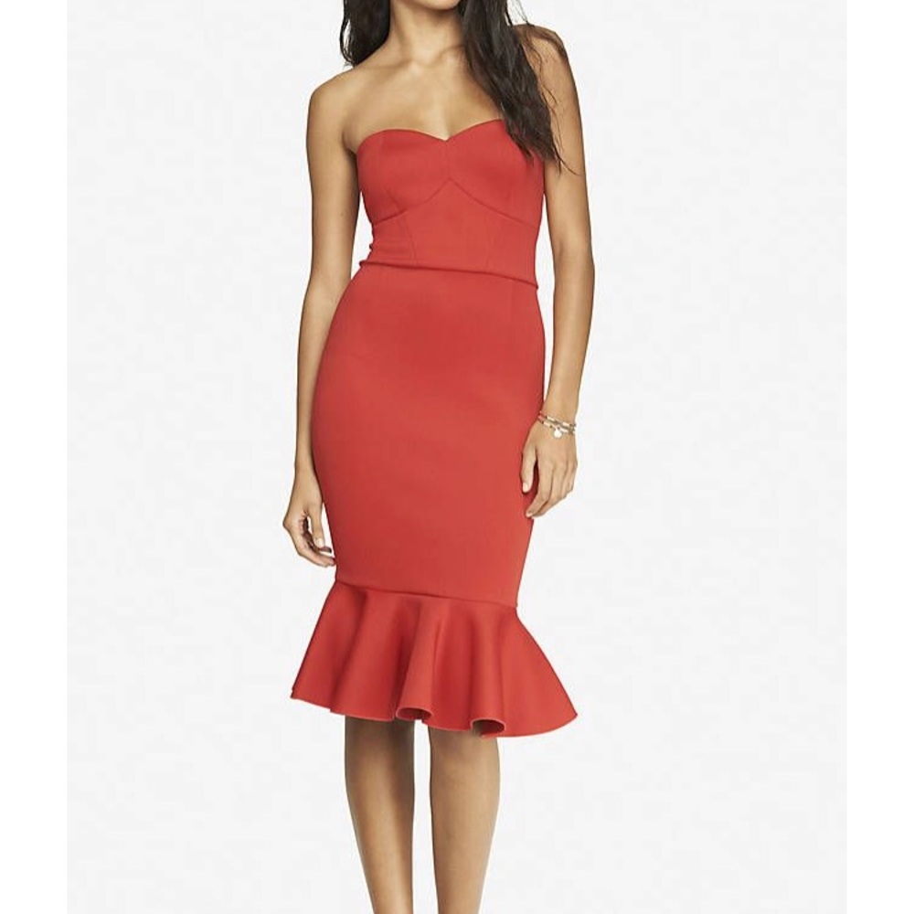 NWT. Express red scuba flounce dress. Size 2.
